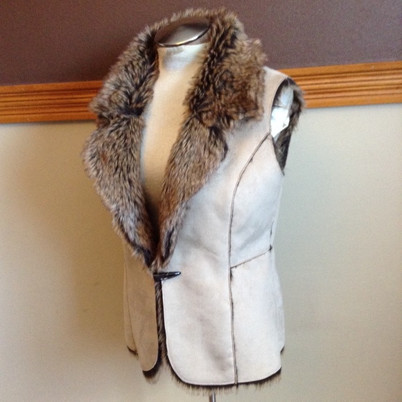 REVERSIBLE VEST faux fur and suede S (B6) - Picture 4 of 6